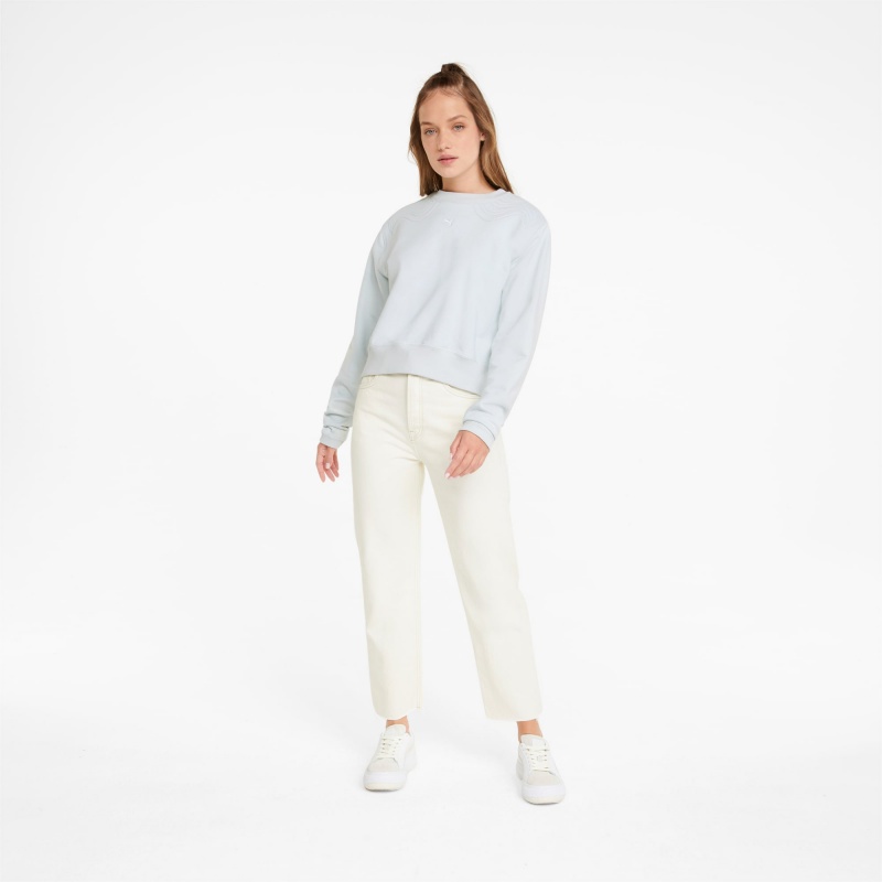 Suéter Puma Snow Tiger Boxy Crew Neck Ice Flow | 14586KLAY