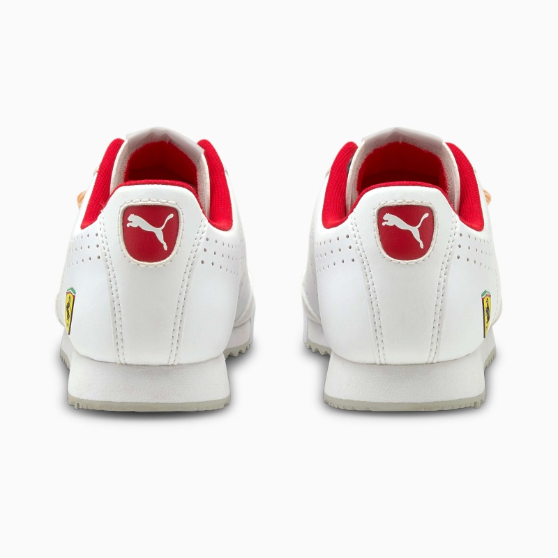 Tenis Puma Ferrari Roma Via Perf JR Blancos Blancos | 79024WKUE
